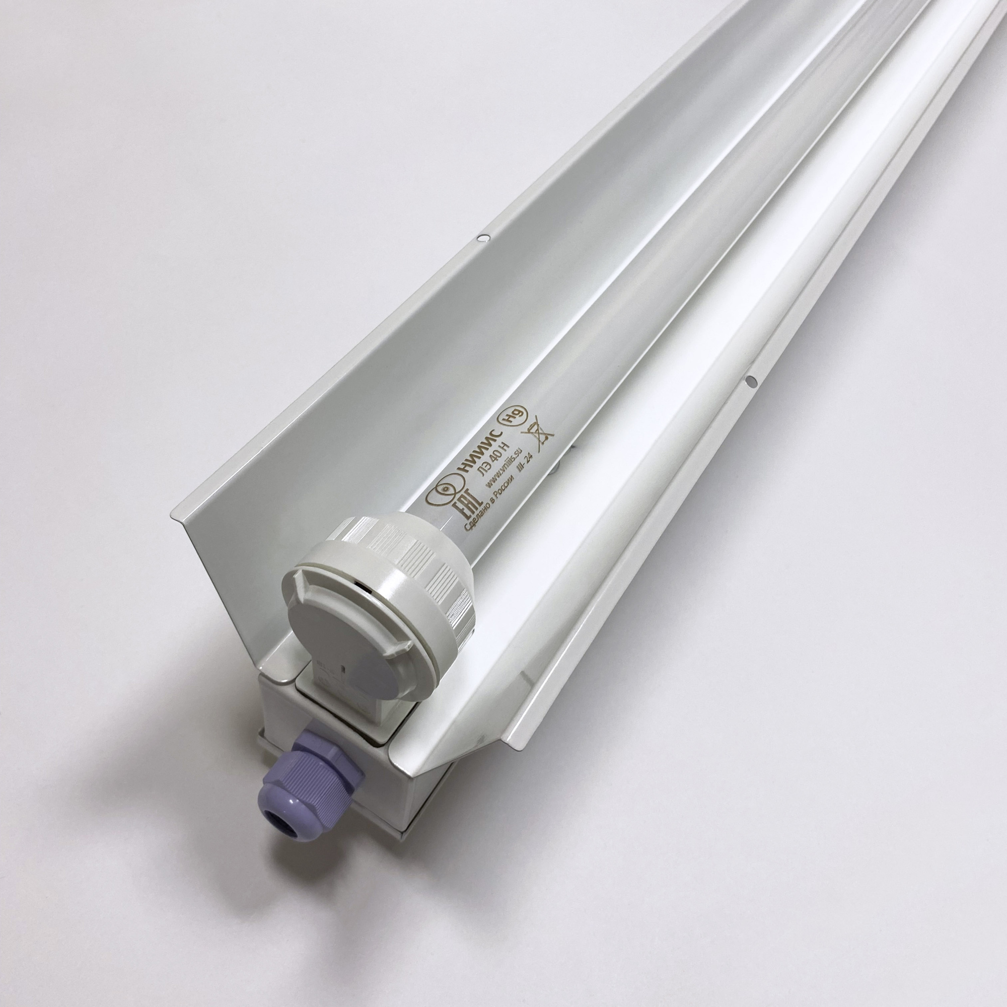 Облучатель эритемный Биорит ОЭ-06-140-ЛЭ-H-IP65-RT2 (1,2М)